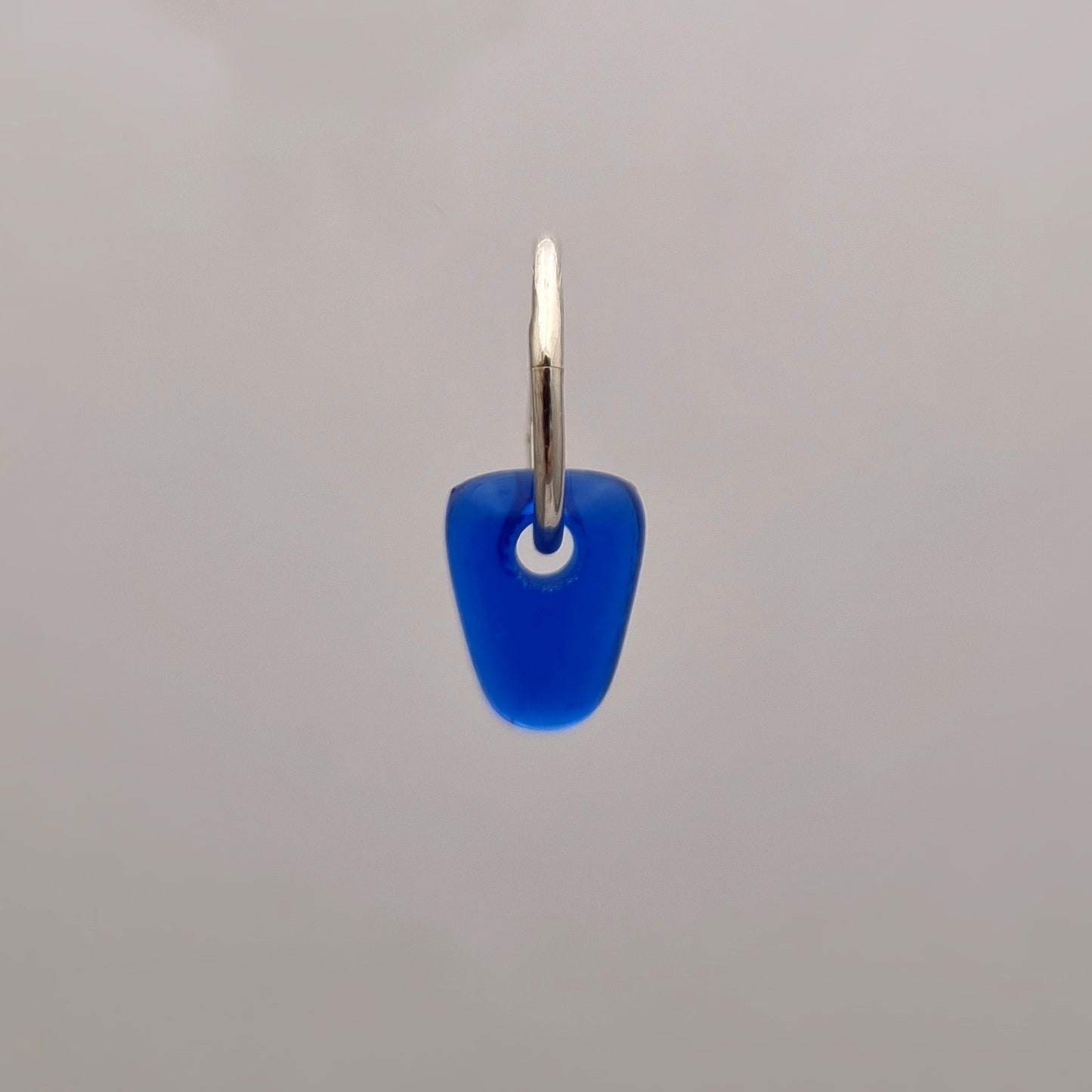 Glass Sleeper Earrings Pair