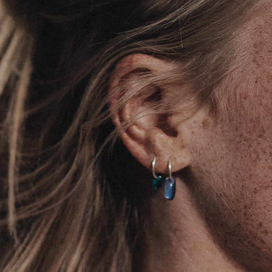Glass Sleeper Earrings Pair
