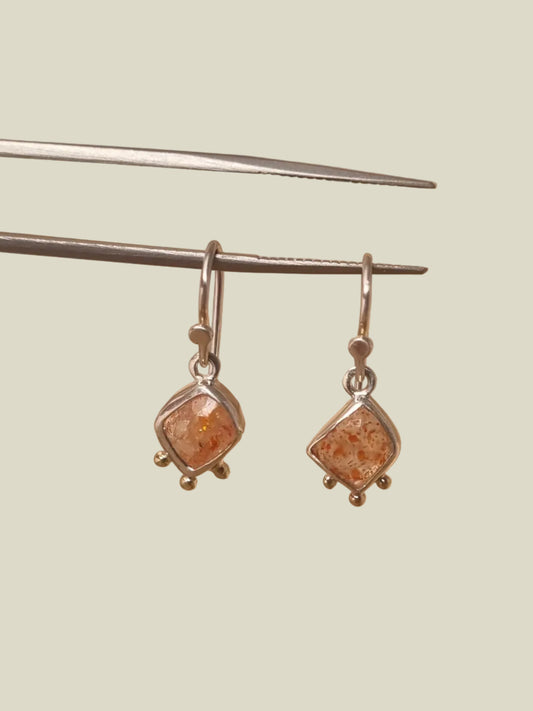 Rose-cut cabochon Sunstone silver hook earrings with 9ct yellow gold details