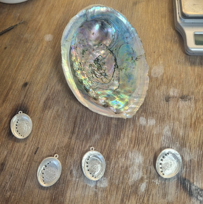Pāua Tide Necklace - Sterling Silver