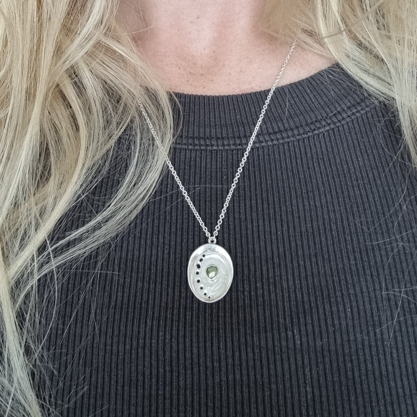 Pāua Pearl Tide Necklace - Sterling Silver