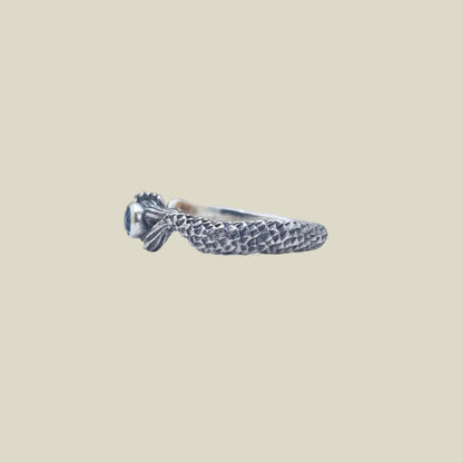 Mermaid Tail Ring – Blue Topaz | Sterling Silver